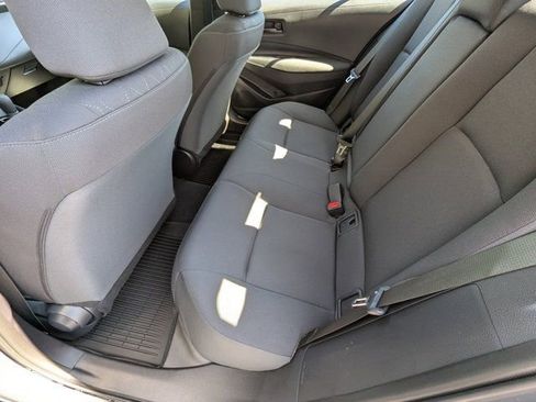 Used 2025 Toyota Corolla LE FWD image 17