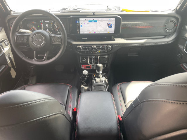 Certified 2025 Jeep Wrangler Unlimited Rubicon AWD/4WD image 23