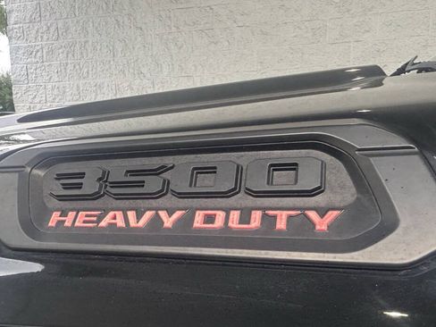 Used 2022 RAM 3500 Tradesman AWD/4WD image 4
