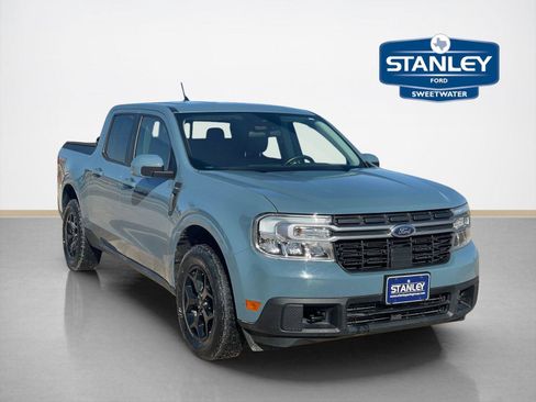 Used 2022 Ford Maverick Lariat w/ Lariat Luxury Package image 1