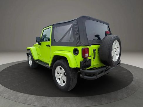 Used 2012 Jeep Wrangler Sahara w/ Connectivity Group AWD/4WD image 3
