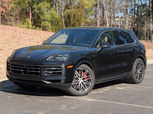 Certified 2026 Porsche Cayenne S image 1