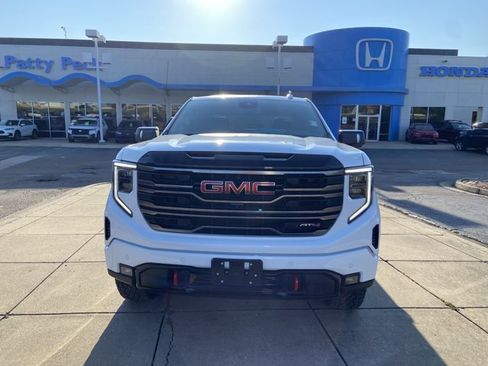 Used 2025 GMC Sierra 1500 AT4 AWD/4WD image 3