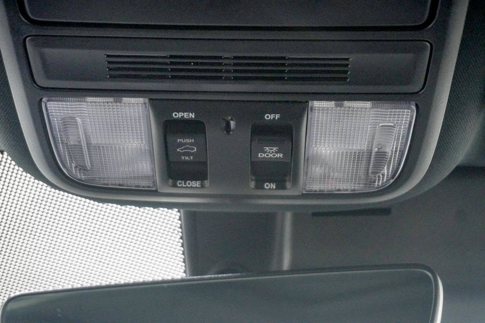 Used 2023 Honda Passport EX-L image 28