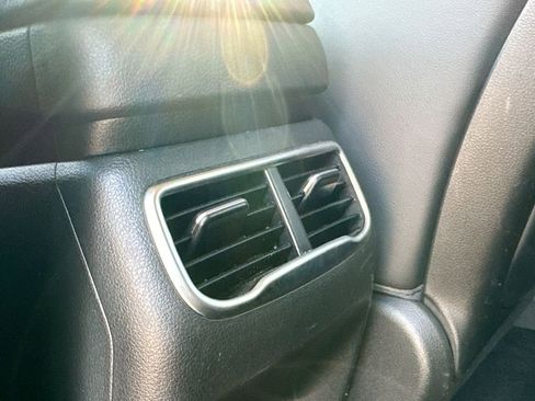 Used 2023 Hyundai Santa Fe XRT image 32