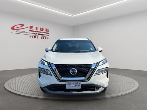 Used 2021 Nissan Rogue SV AWD/4WD image 13