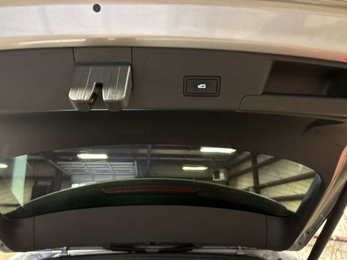 Used 2023 Volkswagen Atlas Cross Sport SEL R-Line image 42