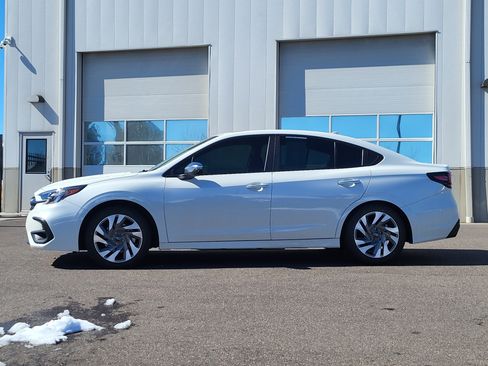 Used 2024 Subaru Legacy Touring XT image 4