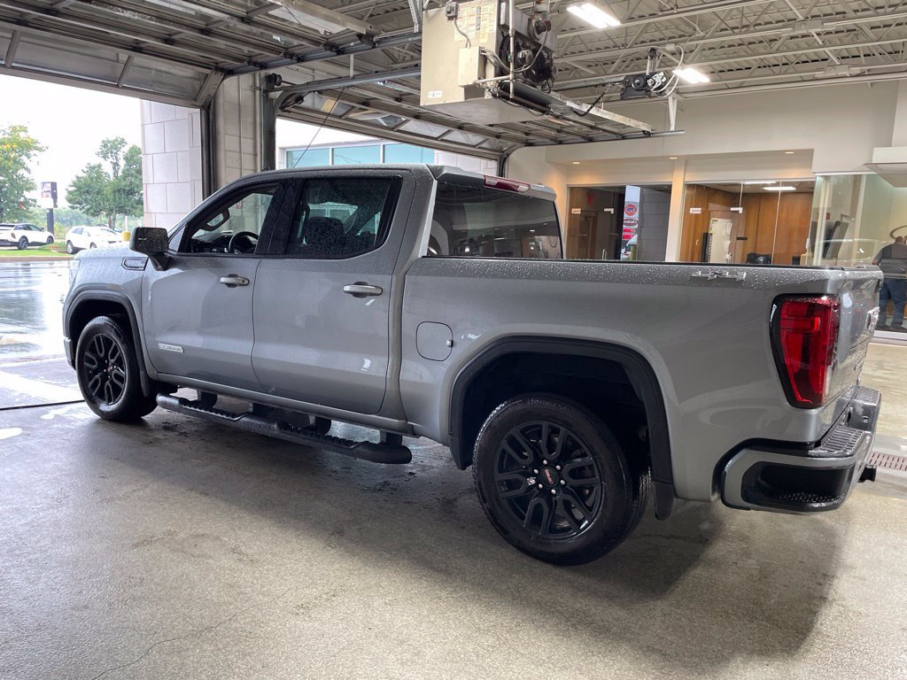 Used 2024 GMC Sierra 1500 Elevation AWD/4WD image 3