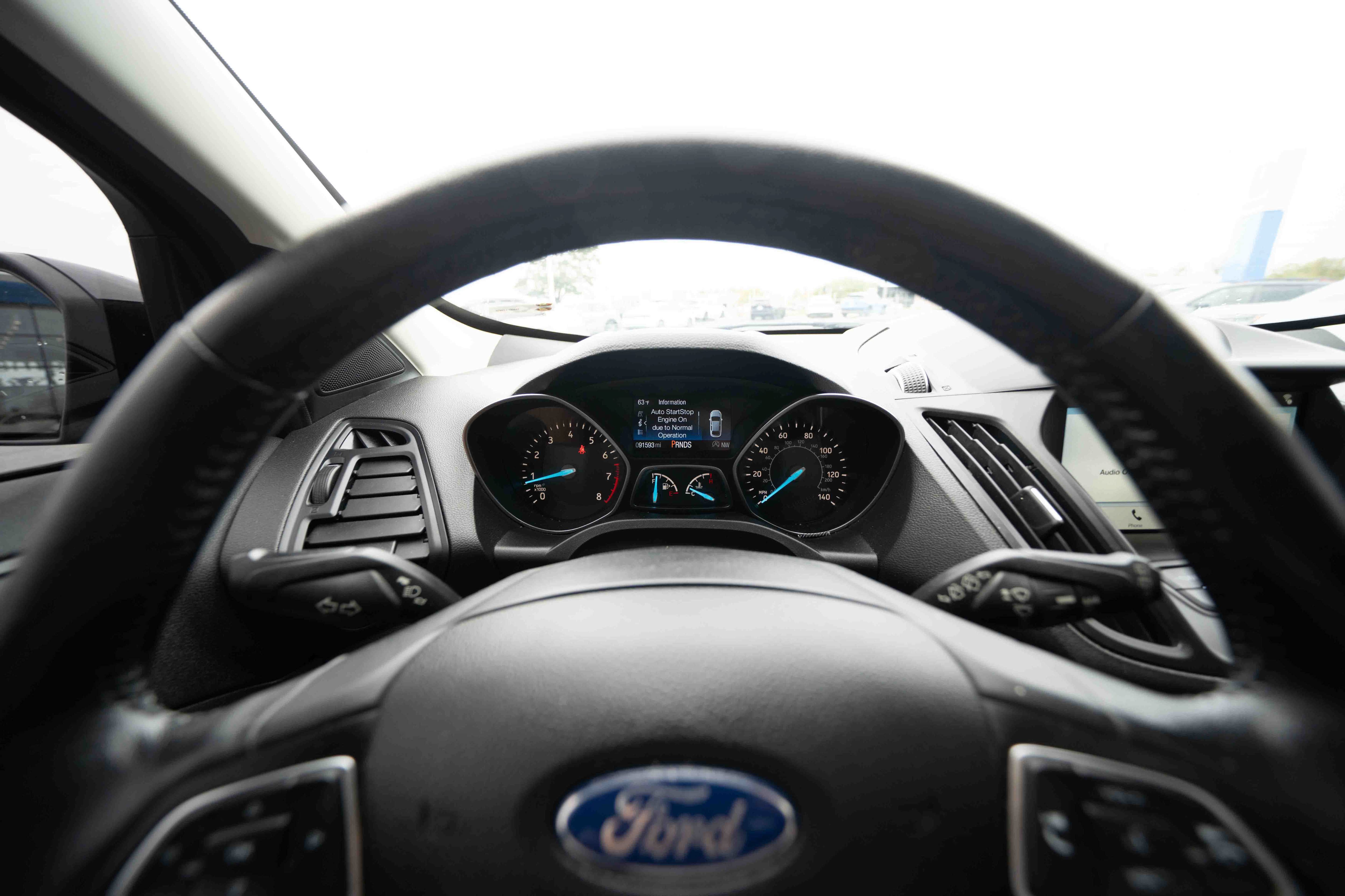 Used 2019 Ford Escape SEL AWD/4WD image 15