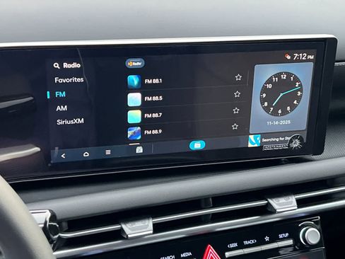 New 2026 Hyundai Tucson SEL image 19