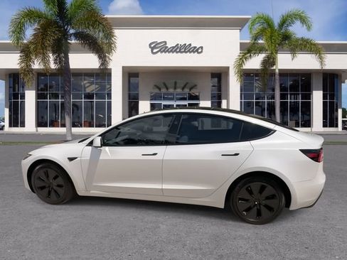 Used 2025 Tesla Model 3 Long Range RWD image 9