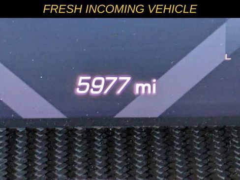 Used 2022 Chevrolet Corvette Stingray Premium Cpe w/ Engine Appearance Package image 18