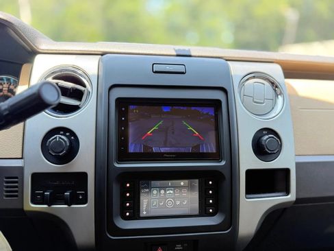 Used 2014 Ford F150 XLT w/ Equipment Group 302A Luxury AWD/4WD image 19