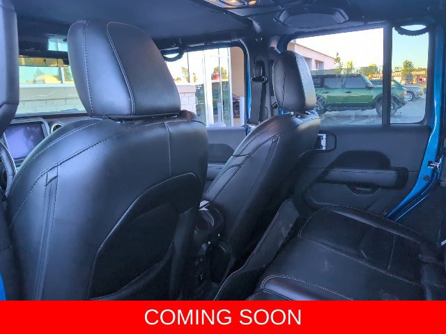 Used 2022 Jeep Wrangler Unlimited Sahara w/ Cold Weather Group AWD/4WD image 5