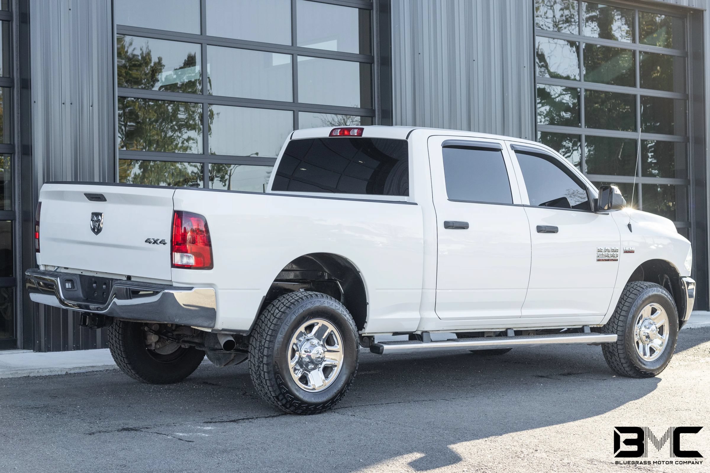 Used 2018 RAM 2500 Tradesman w/ Chrome Appearance Group AWD/4WD image 11