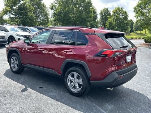Used 2025 Toyota RAV4 LE AWD/4WD image 6
