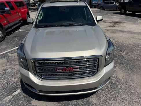 Used 2017 GMC Yukon SLT w/ Open Road Package RWD image 8
