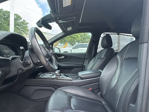 Used 2018 Audi Q7 3.0T Prestige w/ Prestige Package AWD/4WD image 9