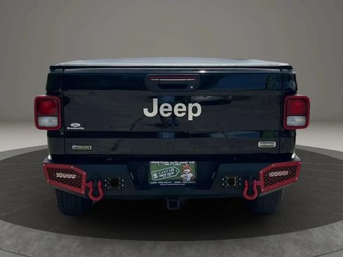 Used 2023 Jeep Gladiator Overland w/ Popular Equipment Package AWD/4WD image 6