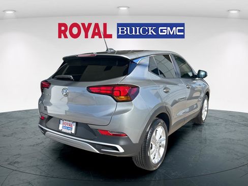 Used 2023 Buick Encore GX Preferred image 4