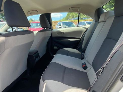 Used 2024 Toyota Corolla LE image 16