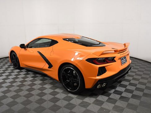 Used 2023 Chevrolet Corvette Stingray Premium Cpe w/ Z51 Performance Package image 3