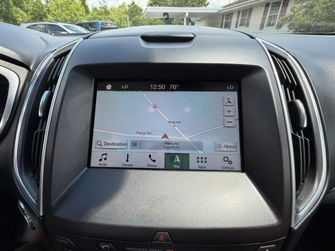 Used 2017 Ford Edge Titanium w/ Equipment Group 302A AWD/4WD image 25