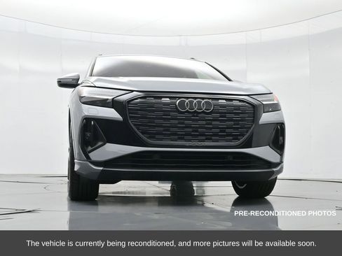 Used 2024 Audi Q4 e-tron Prestige w/ Black Optic Package image 48