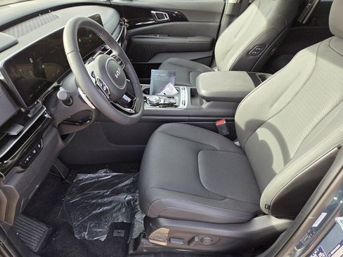 New 2026 Kia Carnival SX Prestige FWD image 6