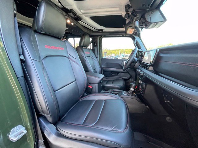 Used 2024 Jeep Wrangler Unlimited Rubicon AWD/4WD image 29