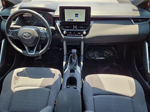 Used 2024 Toyota Corolla Cross AWD Hybrid image 16