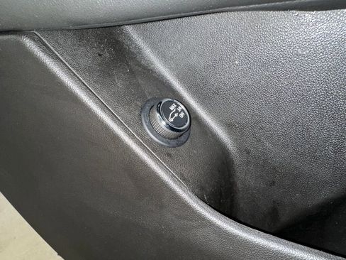 Certified 2024 Cadillac XT5 Luxury image 14