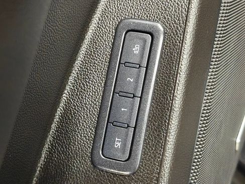 Used 2020 GMC Yukon SLT w/ Premium Edition AWD/4WD image 59