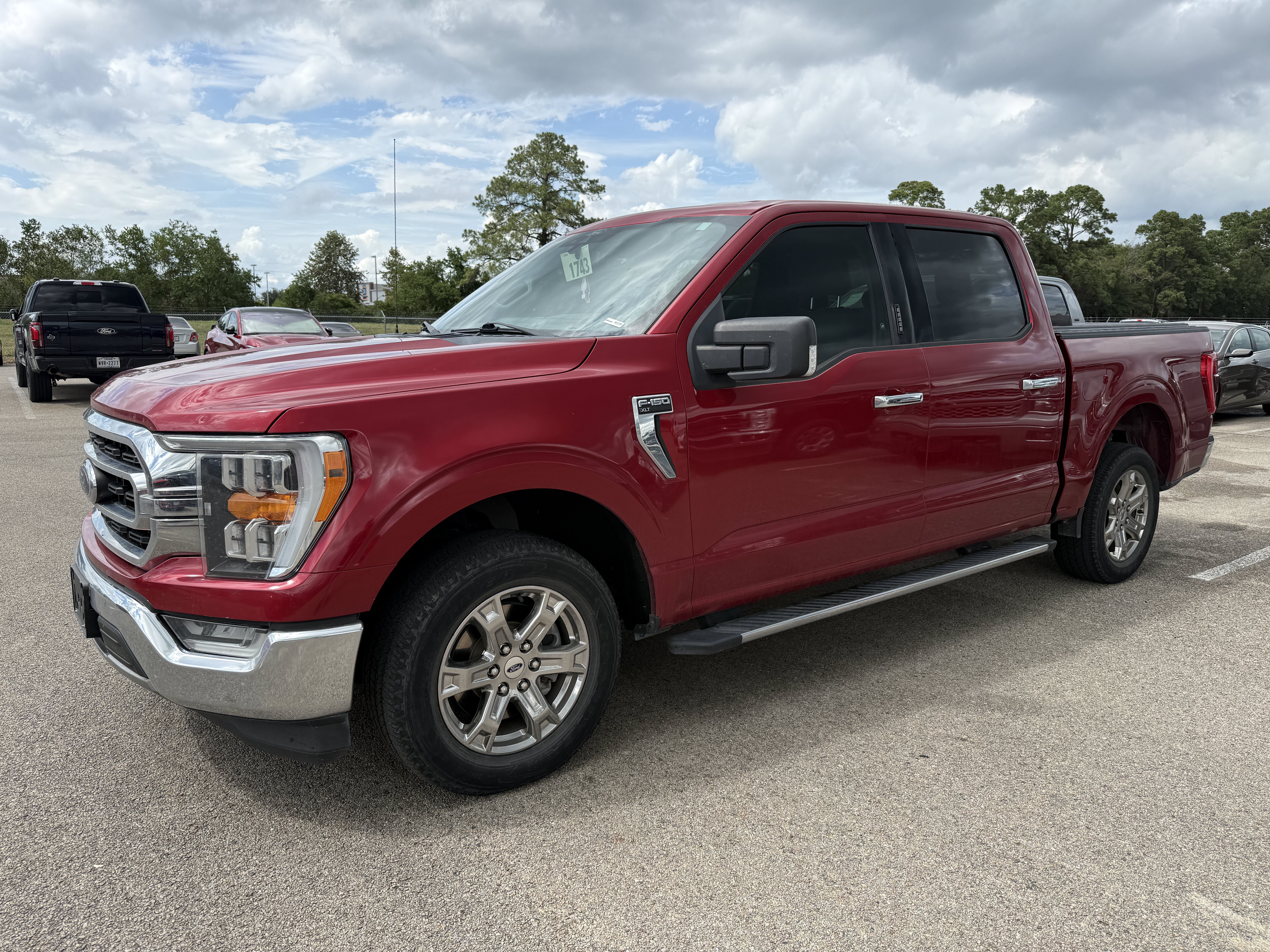 Used 2021 Ford F150 XLT w/ Equipment Group 302A High RWD image 4