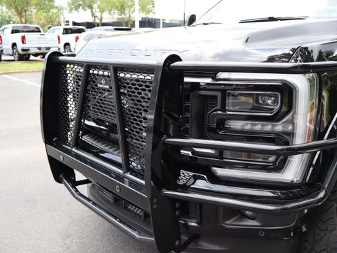 Used 2025 Ford F450 Platinum w/ FX4 Off-Road Package AWD/4WD image 14