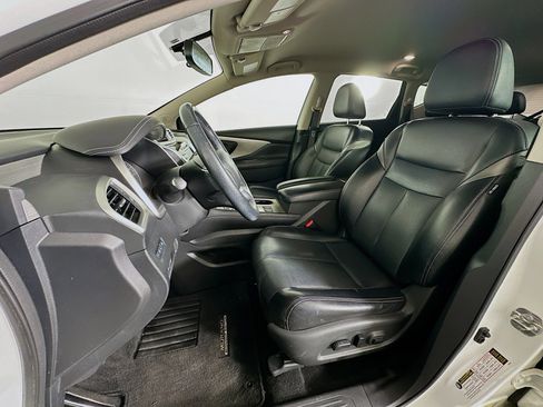 Used 2018 Nissan Murano SL w/ Midnight Edition Package FWD image 13