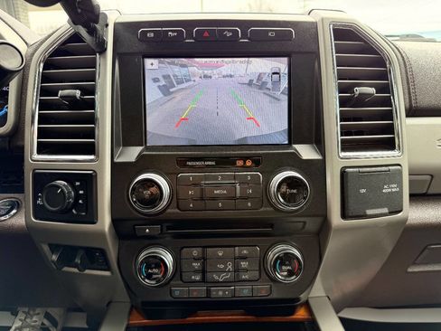 Used 2017 Ford F250 King Ranch w/ King Ranch Ultimate Package image 27