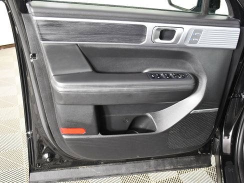 Used 2024 Hyundai Santa Fe Limited image 27