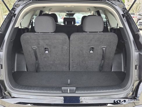 Used 2025 Kia Sorento LX image 15