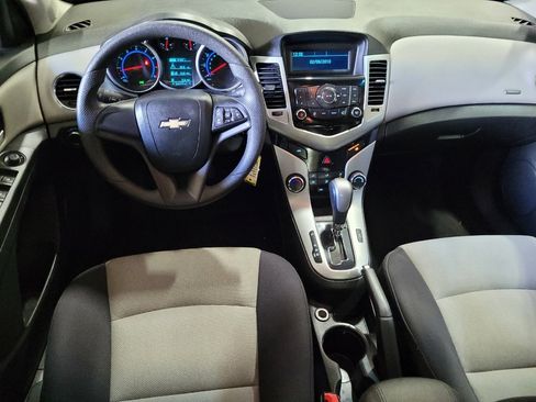 Used 2016 Chevrolet Cruze LS FWD image 22