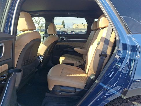 New 2026 Kia Sorento SX Prestige w/ Olive Brown Leather Package image 8
