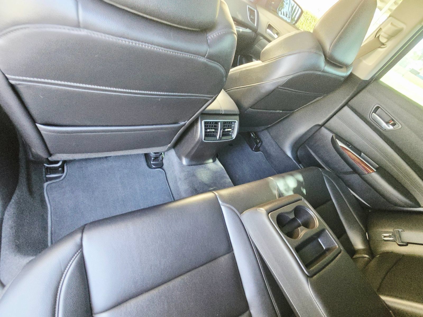 Used 2016 Acura TLX FWD image 35