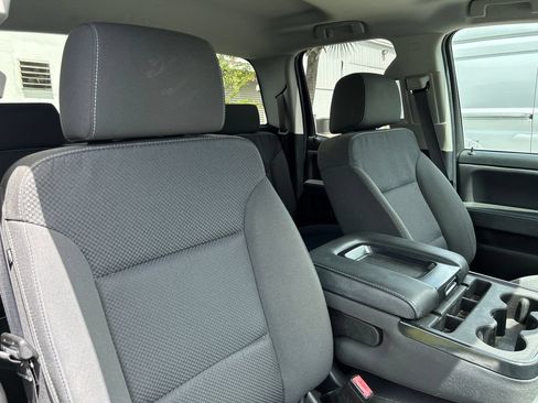 Used 2019 Chevrolet Silverado 1500 LT RWD image 14
