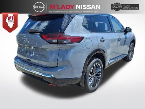 New 2025 Nissan Rogue Platinum w/ Tech Package image 7