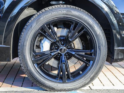 Certified 2023 Audi Q8 Premium Plus w/ Premium Plus Package image 11