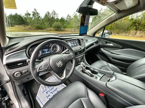 Used 2020 Buick Envision Essence image 10