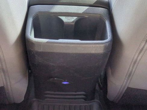 Used 2020 Toyota Tacoma SR w/ SR Convenience Package image 22