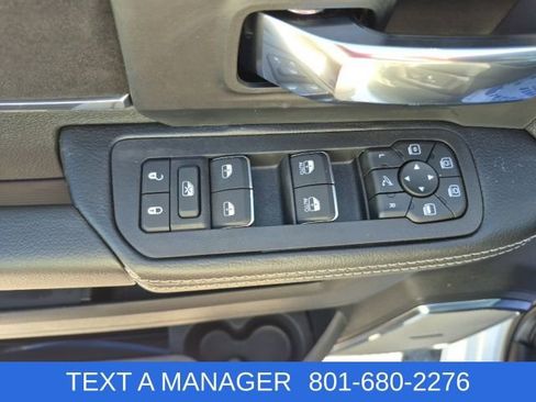 New 2026 RAM 2500 Laramie AWD/4WD image 16