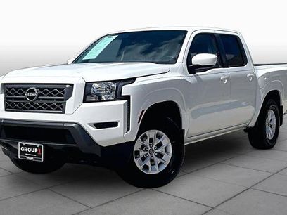 Certified 2024 Nissan Frontier SV w/ Tow Package
